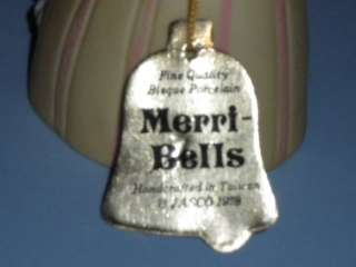   Merri Bells Caroler Girl & Puppy Bell Made in Taiwan JASCO 1978  