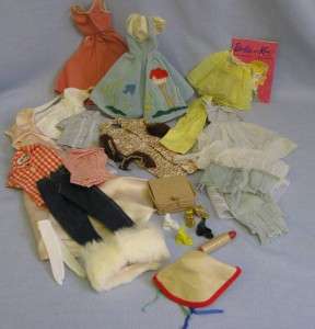 Vintage BARBIE 10 FASHIONS and ACCESSORIES c1960 64  