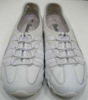 Skechers Womens White Tennis Athletic Walking Sneakers Trainers Shoes 